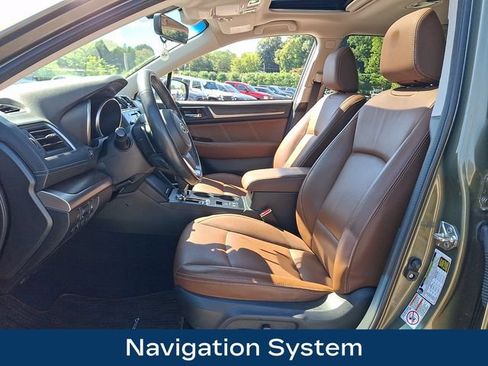 Used 2019 Subaru Outback 2.5i Touring AWD/4WD image 2