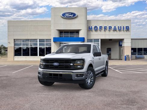 New 2026 Ford F150 XLT w/ XLT Chrome Appearance Package RWD image 24