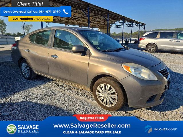 Used 2012 Nissan Versa SV FWD image 5