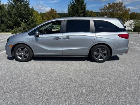 Used 2024 Honda Odyssey EX image 5