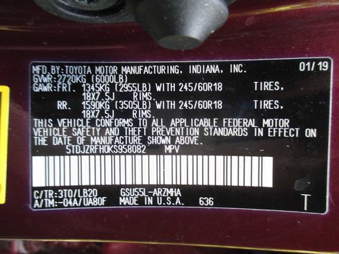 Used 2019 Toyota Highlander XLE image 46