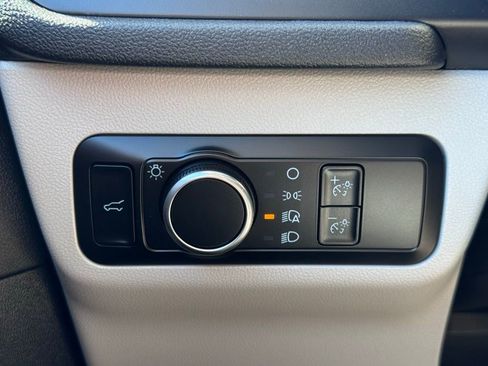 Certified 2023 Ford Escape Active AWD/4WD image 34