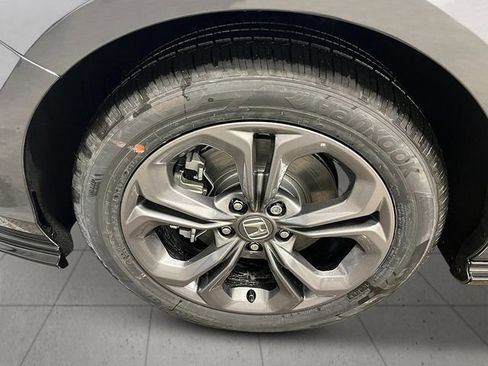 New 2026 Honda Accord EX-L image 11