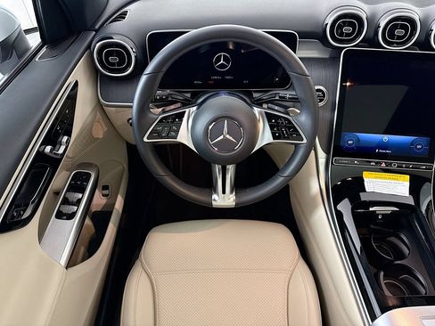 Certified 2026 Mercedes-Benz GLC 300 image 10