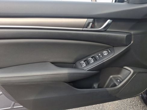 Used 2020 Honda Accord LX image 12