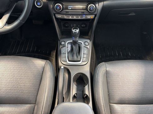 Used 2020 Hyundai Kona Limited AWD/4WD image 19