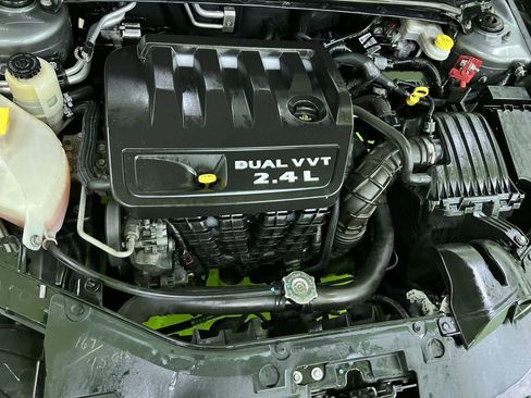 Used 2012 Chrysler 200 LX FWD image 27