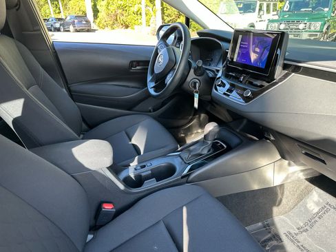 Used 2023 Toyota Corolla LE image 18