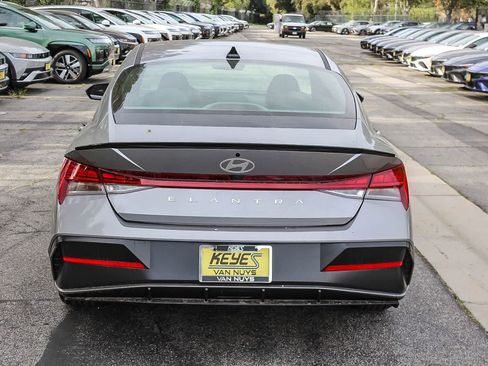 New 2026 Hyundai Elantra SEL Sport FWD image 6