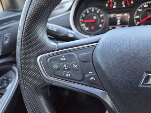 Used 2025 Chevrolet Malibu LT image 37