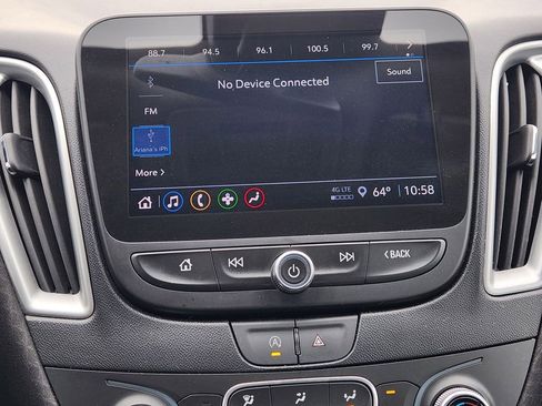 Used 2023 Chevrolet Malibu LT image 18