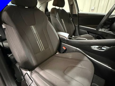Used 2024 Hyundai Elantra SEL FWD image 20