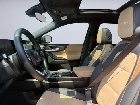 Used 2026 Chevrolet Equinox ACTIV w/ Convenience Package III AWD/4WD image 18