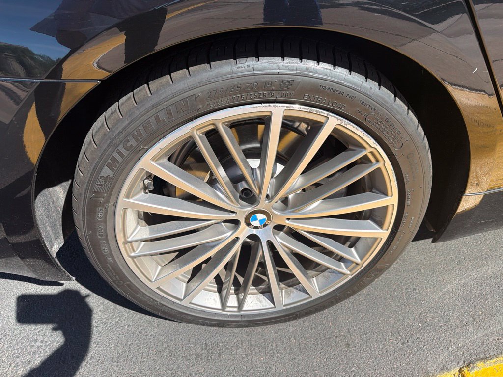 Used 2019 BMW 530i w/ Convenience Package RWD image 3
