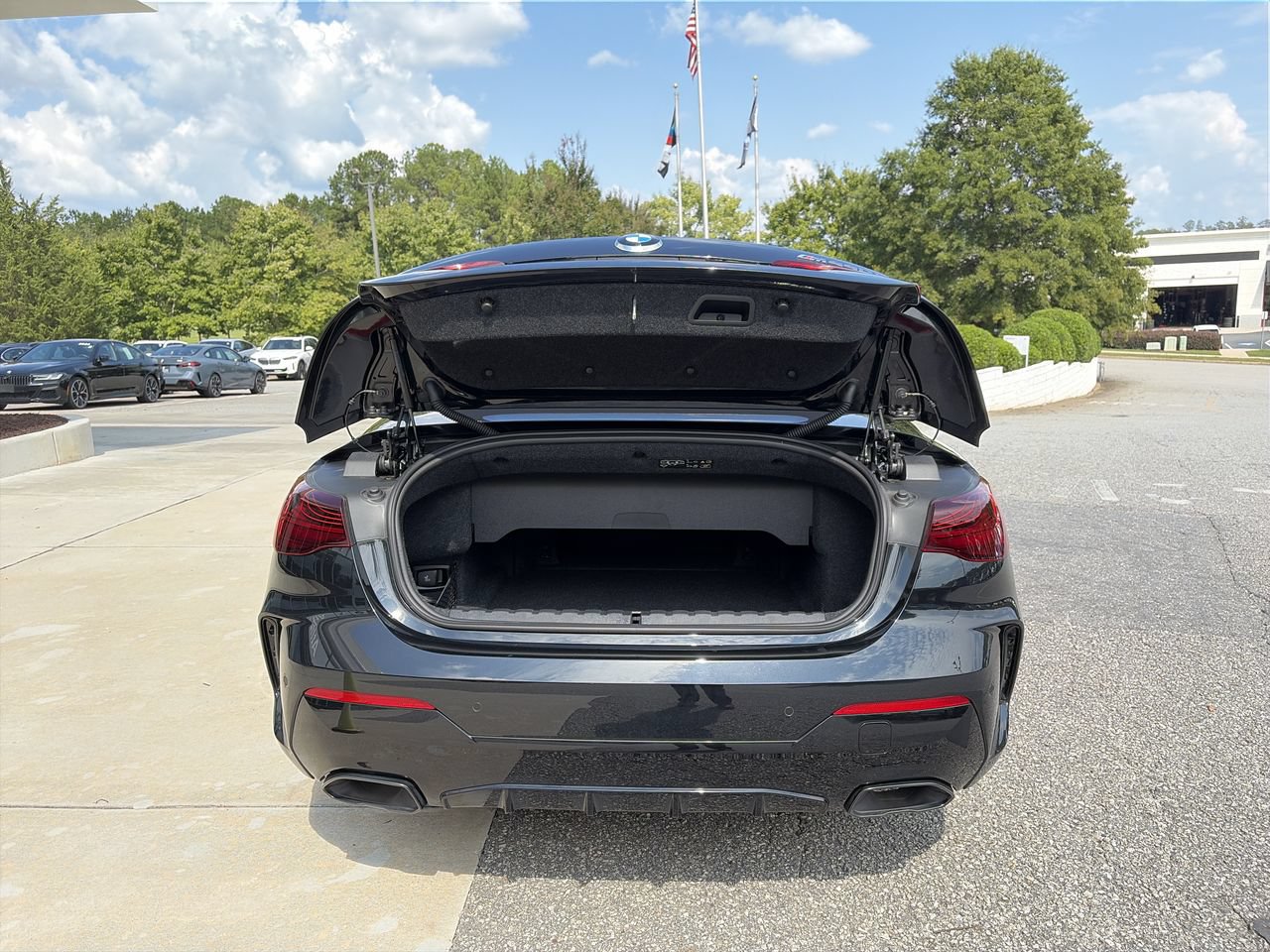 Used 2027 BMW M440i Convertible RWD image 31