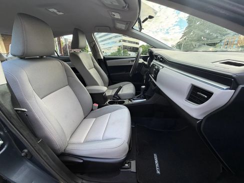 Used 2014 Toyota Corolla LE w/ Protection Package FWD image 31