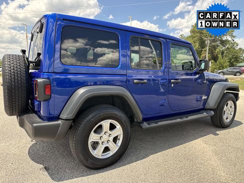 Used 2020 Jeep Wrangler Unlimited Sport S w/ Sun And Sound Package AWD/4WD image 4