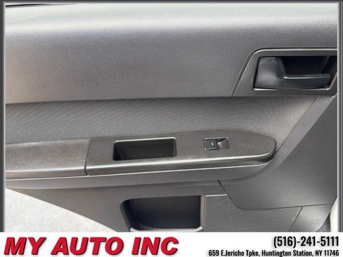 Used 2012 Ford Escape XLT AWD/4WD image 30