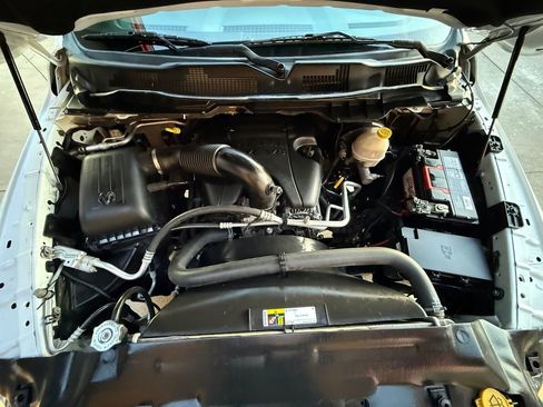 Used 2015 RAM 1500 Tradesman image 36