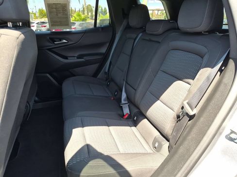 Used 2025 Chevrolet Equinox LT FWD image 28