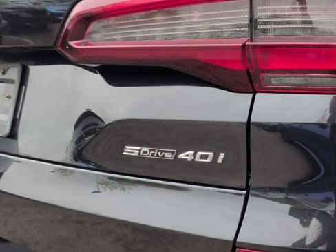 Certified 2023 BMW X5 sDrive40i w/ M Sport Package image 11