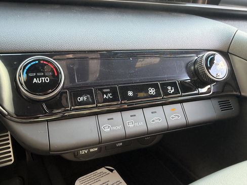 New 2026 Hyundai Elantra Sport FWD image 32