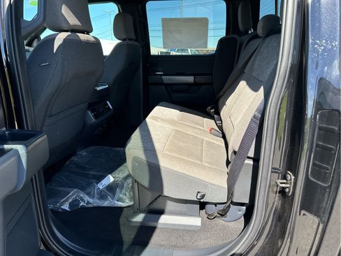 Used 2025 Ford F150 XLT w/ Equipment Group 302A MID image 10