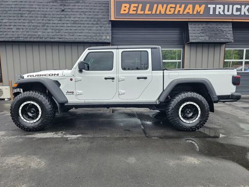 Used 2020 Jeep Gladiator Rubicon w/ Dual Top Group AWD/4WD image 2