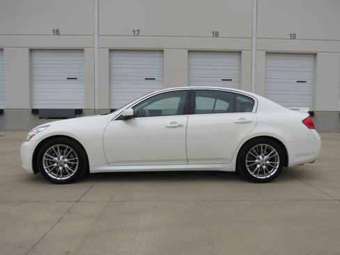 Used 2007 INFINITI G35 Sport w/ Premium Pkg RWD image 5