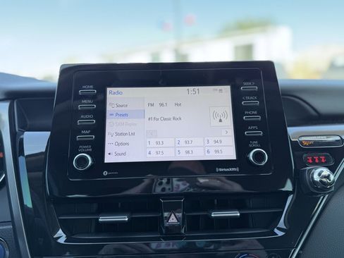 Used 2022 Toyota Camry LE w/ Cold Weather Package image 18