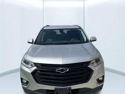 Used 2021 Chevrolet Traverse LT FWD image 6