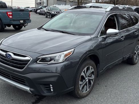 Used 2022 Subaru Outback Touring image 2