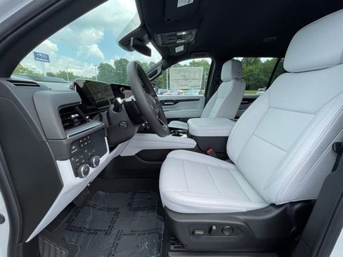 New 2025 Chevrolet Tahoe Premier image 19