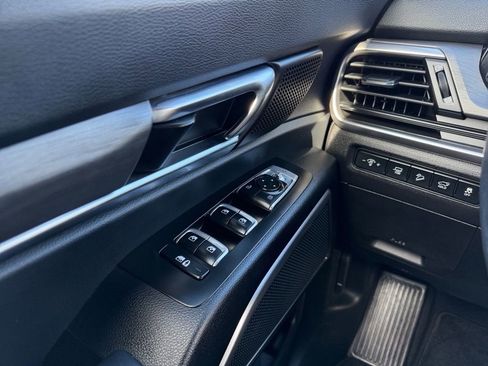 Used 2024 Kia Telluride EX X-Line image 20