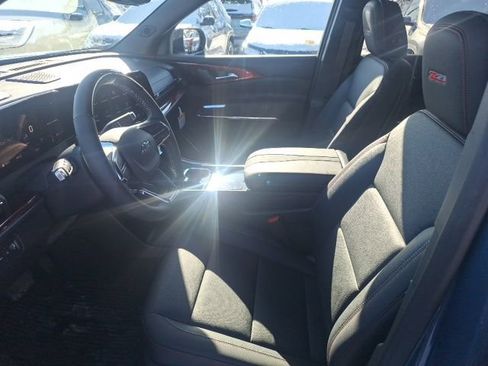 New 2026 Chevrolet Traverse Z71 w/ Enhanced Driving Package image 8