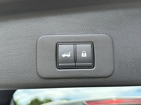 Certified 2025 Nissan Murano SL AWD/4WD image 21