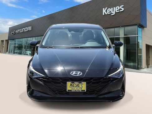 Certified 2023 Hyundai Elantra SEL w/ Convenience Package FWD image 2