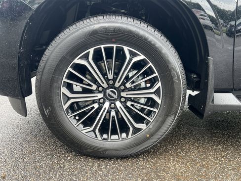 New 2025 Nissan Armada Platinum w/ Convenience Package image 36