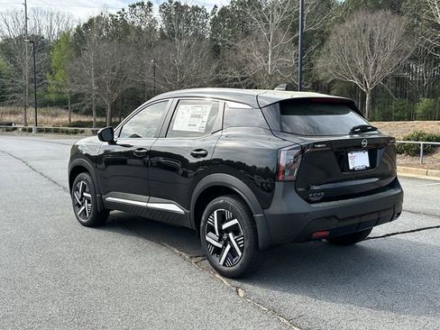 New 2026 Nissan Kicks SV FWD image 6