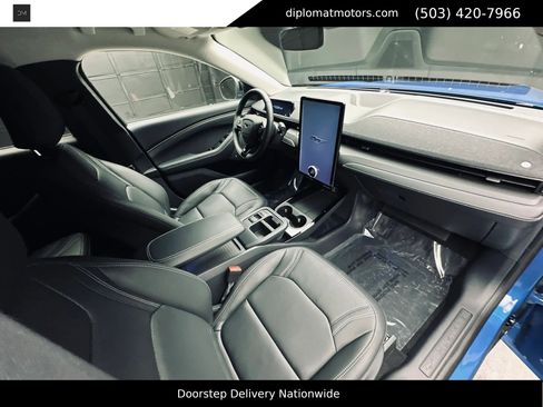 Used 2026 Ford Mustang Mach-E Premium AWD/4WD image 19