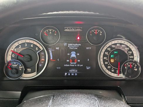Used 2015 RAM 2500 Laramie w/ Convenience Group AWD/4WD image 20