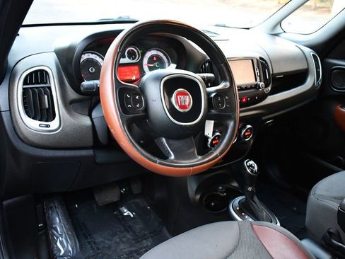 Used 2014 FIAT 500L Trekking w/ Popular Equipment Group image 23