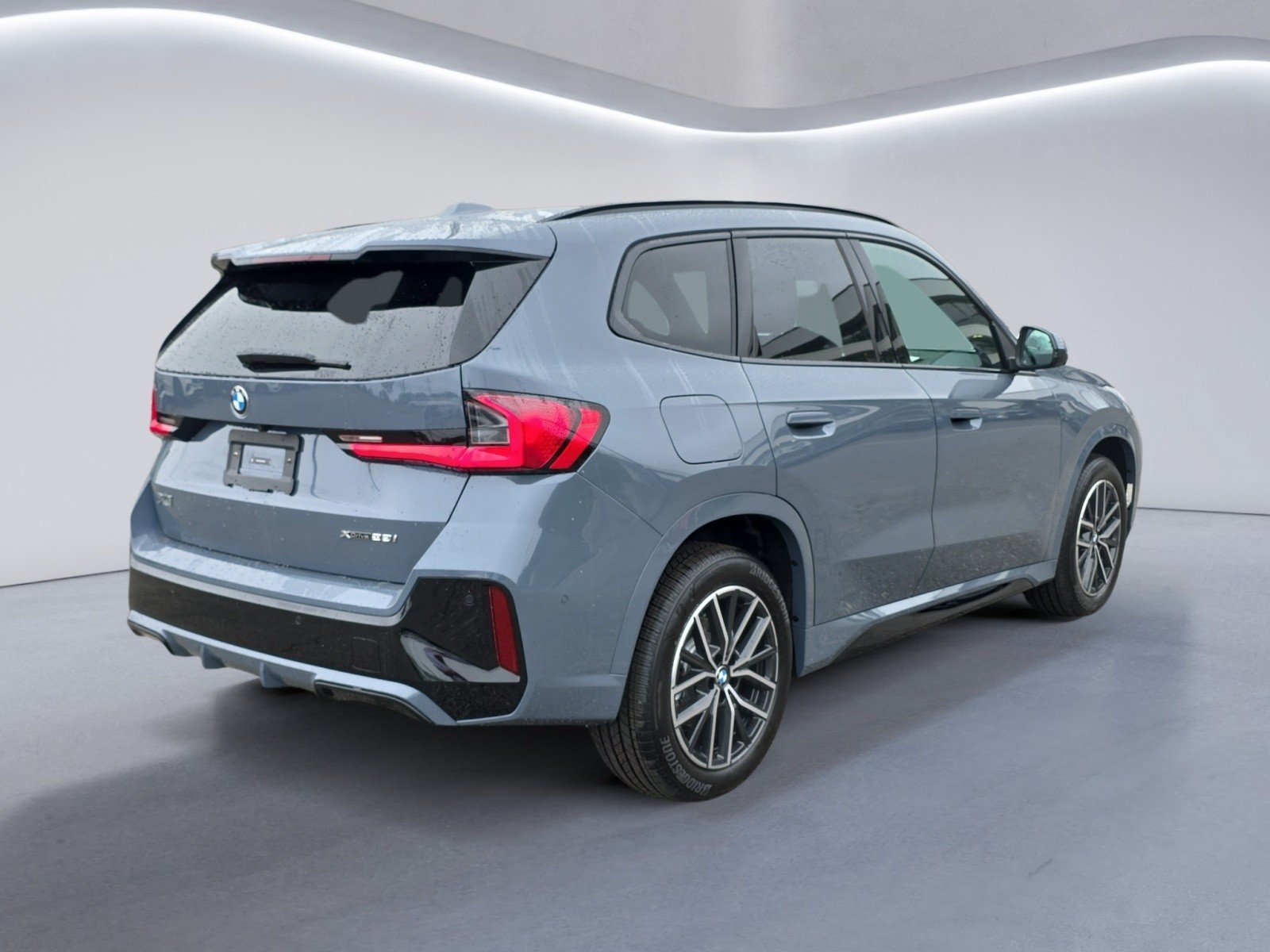 New 2027 BMW X1 xDrive28i AWD/4WD image 4
