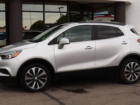 Used 2021 Buick Encore Preferred w/ Safety Package II FWD image 7