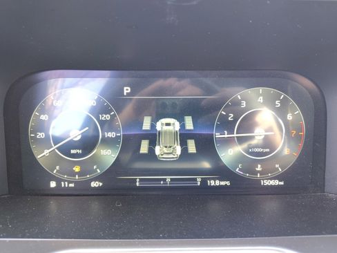 Used 2023 Kia Sorento SX AWD/4WD image 25