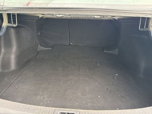 Used 2024 Toyota Corolla LE FWD image 28