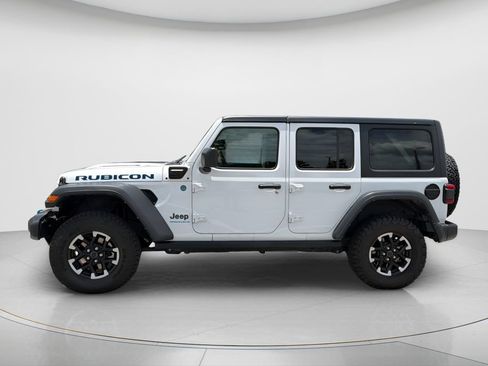 Used 2024 Jeep Wrangler Unlimited Rubicon 4xe AWD/4WD image 8