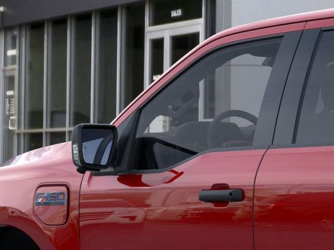 New 2025 Ford F150 Lightning XLT image 20