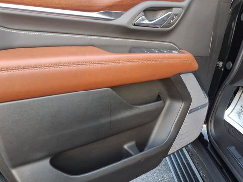 Used 2024 GMC Yukon Denali Ultimate image 13