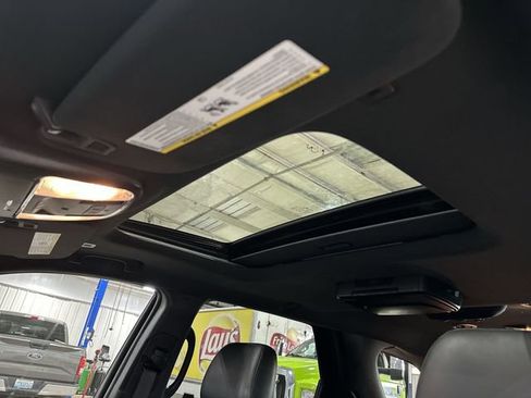 Used 2017 Dodge Durango R/T w/ Trailer Tow Group IV AWD/4WD image 20